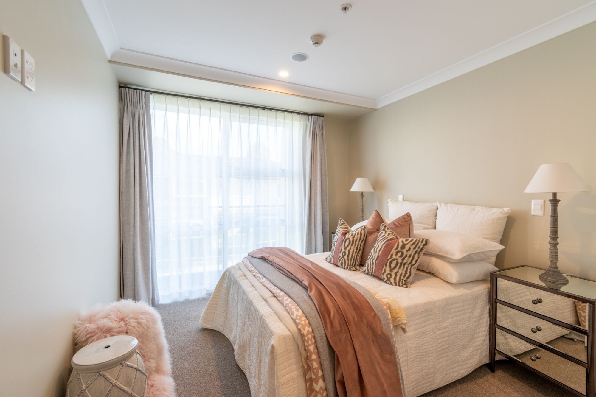 property carousel image 14