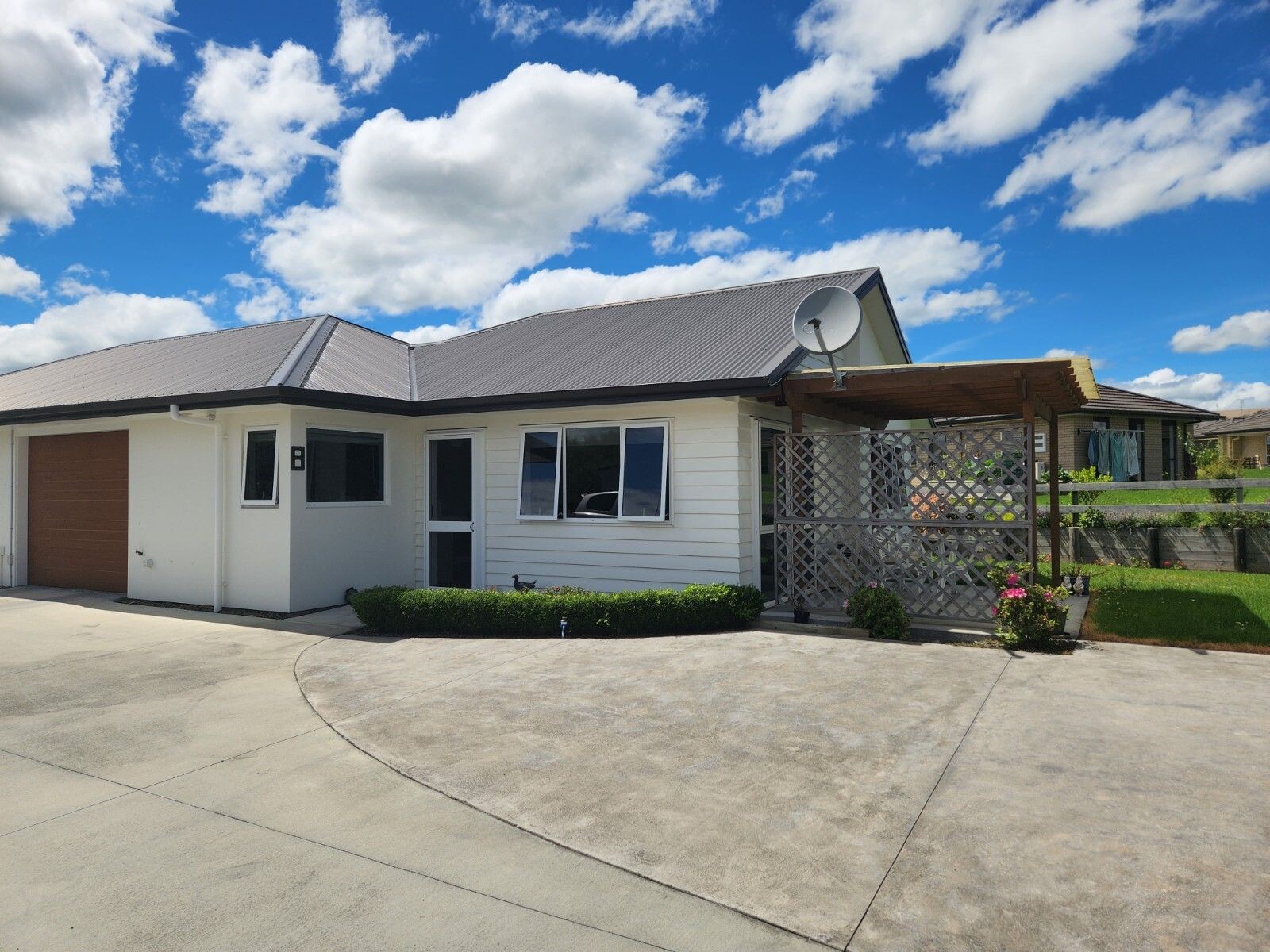 8 The Knoll Two Bedroom Duplex Unit Retirement Villages for