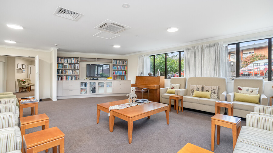 property carousel image 16