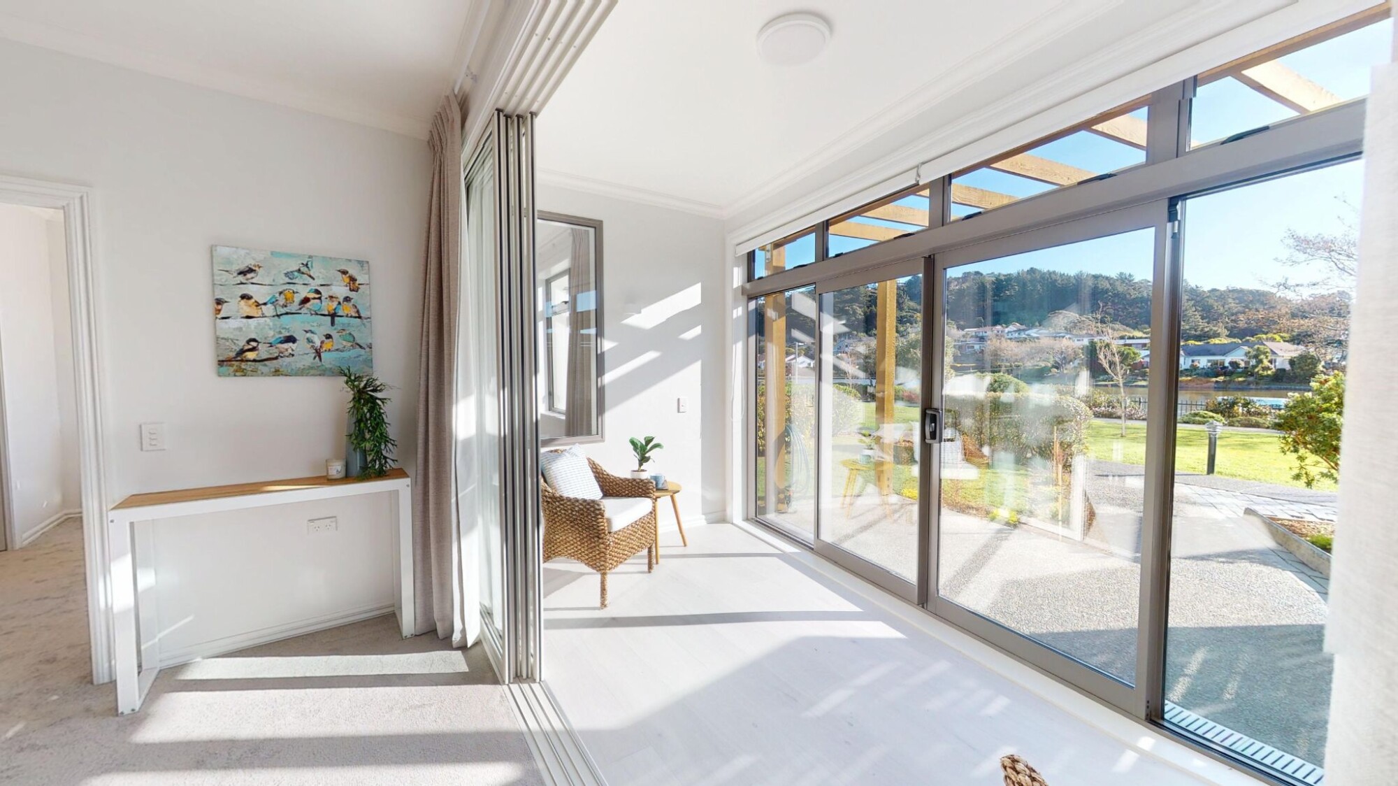 property carousel image 11