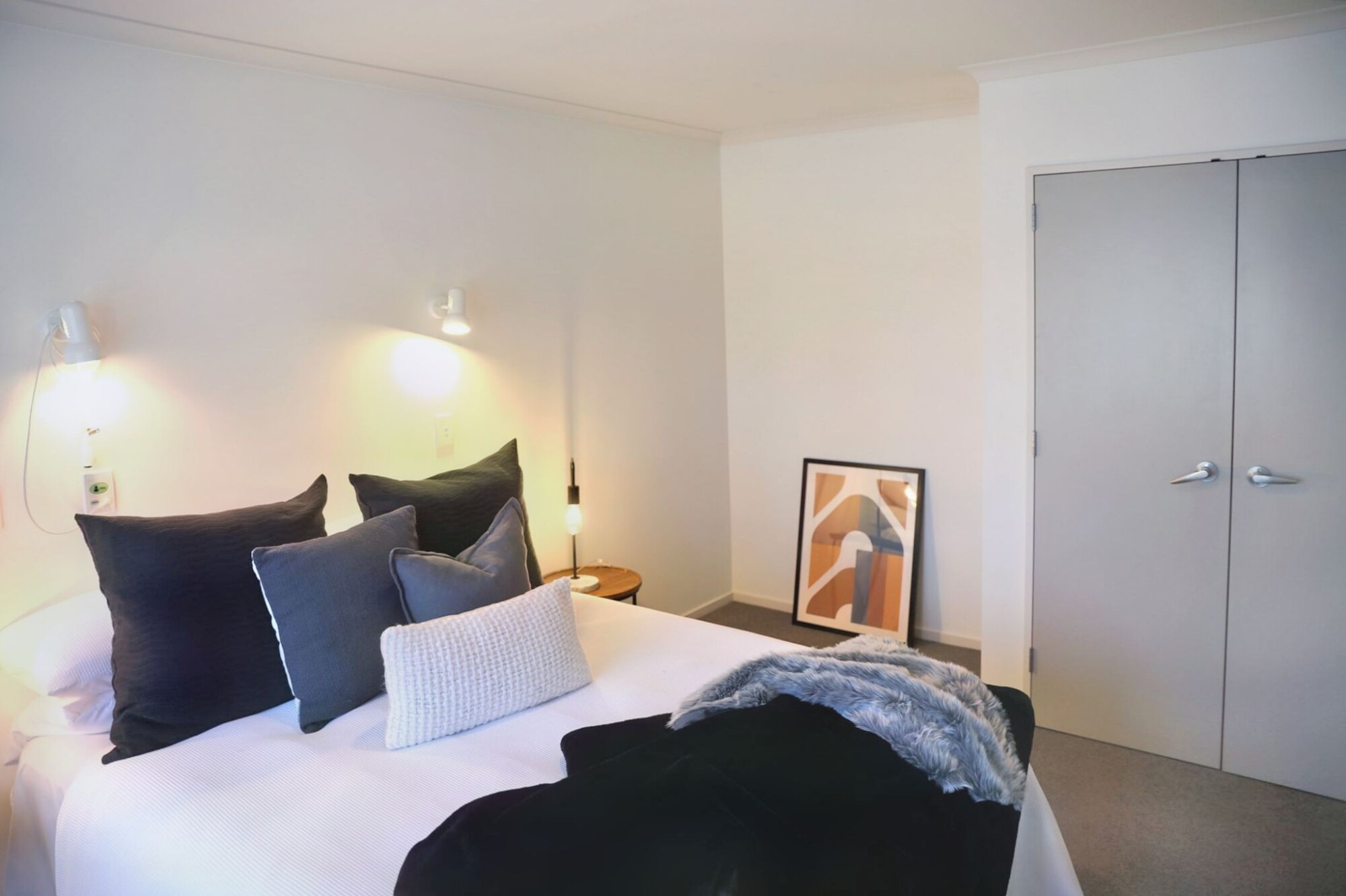 property carousel image 5