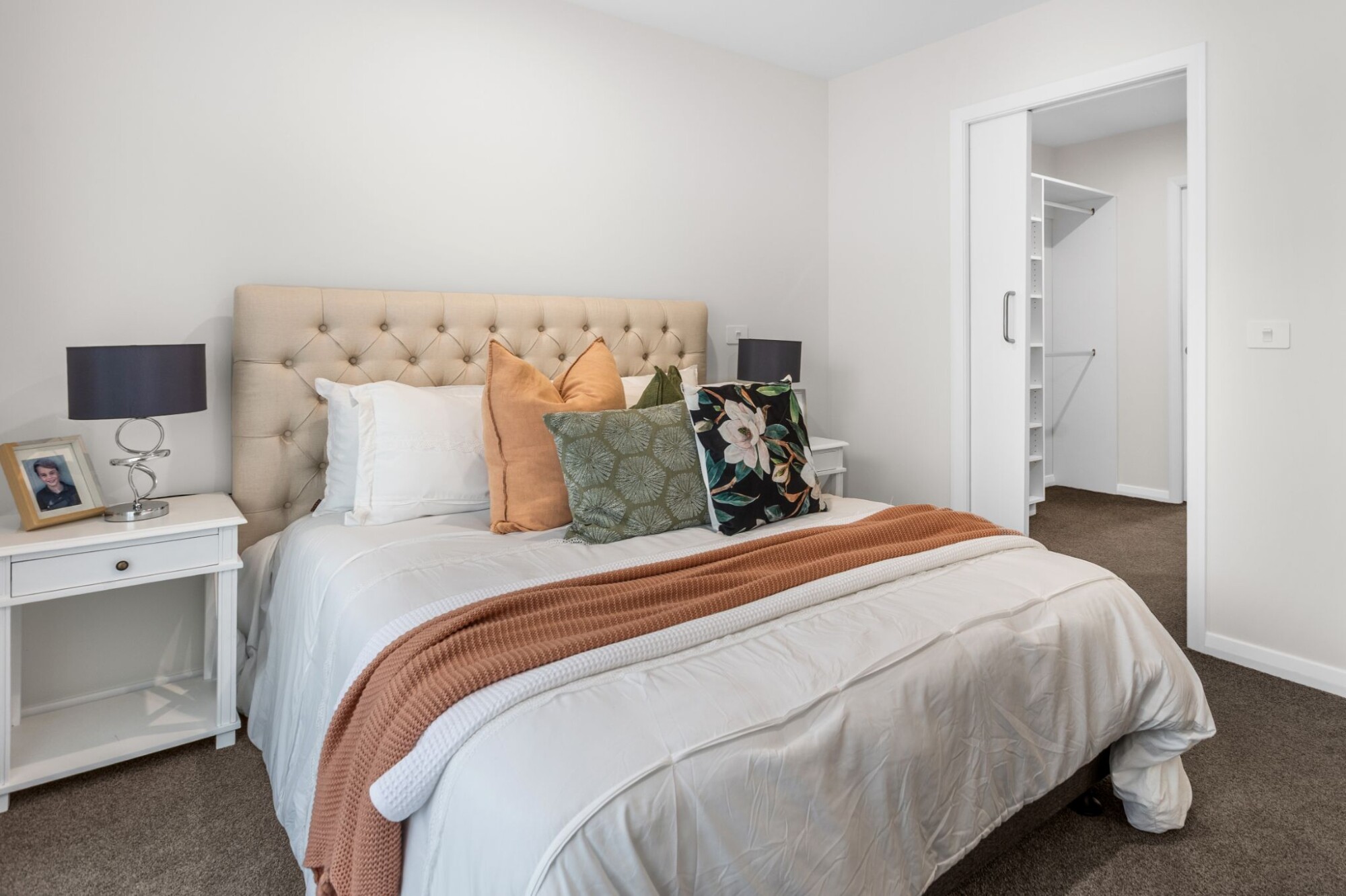 property carousel image 7