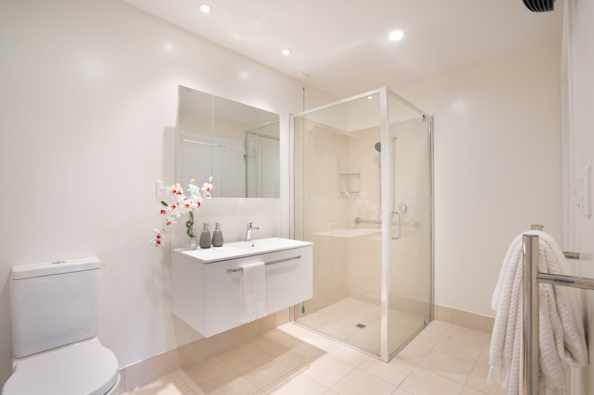 property carousel image 6