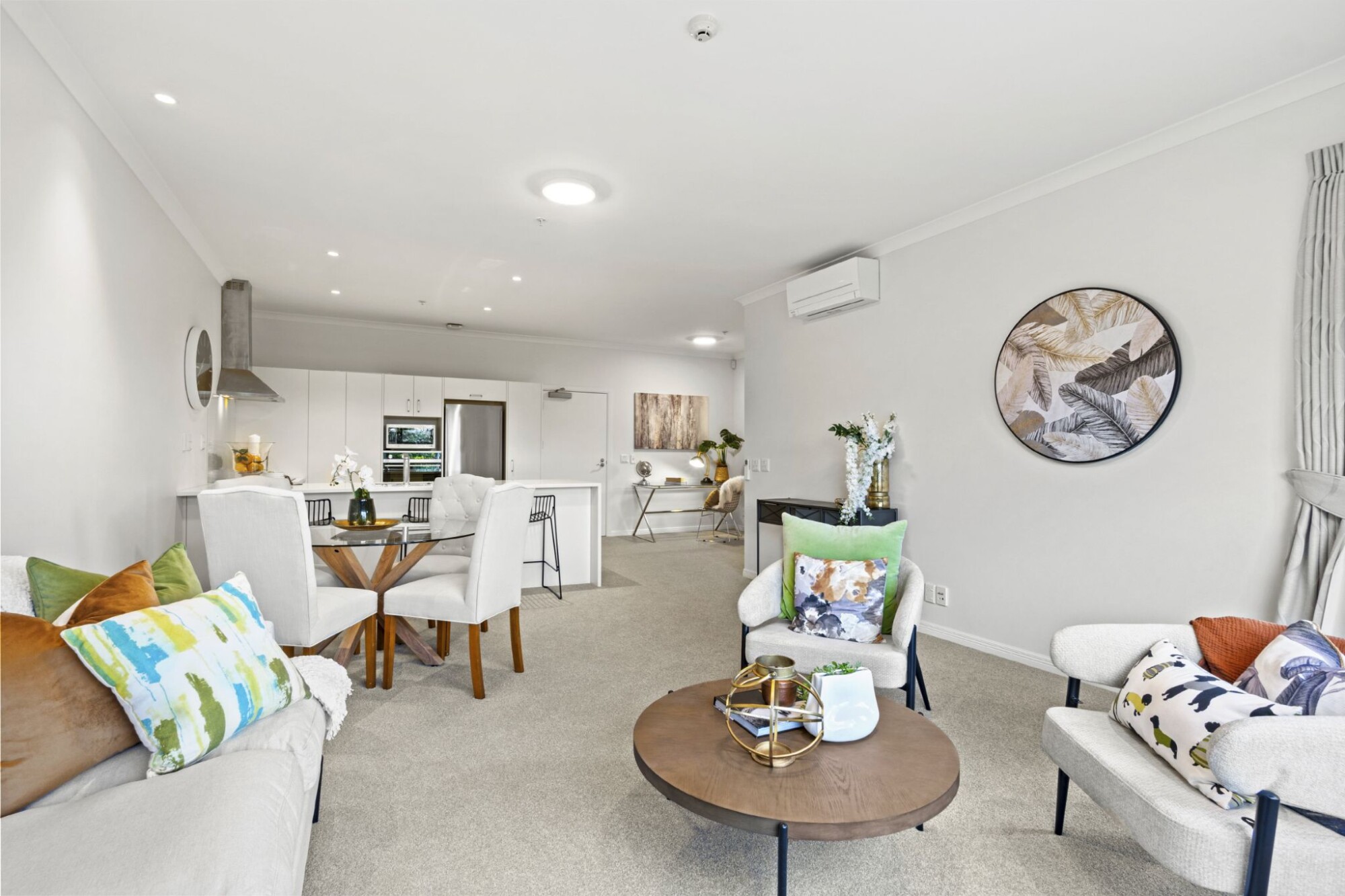 property carousel image 1