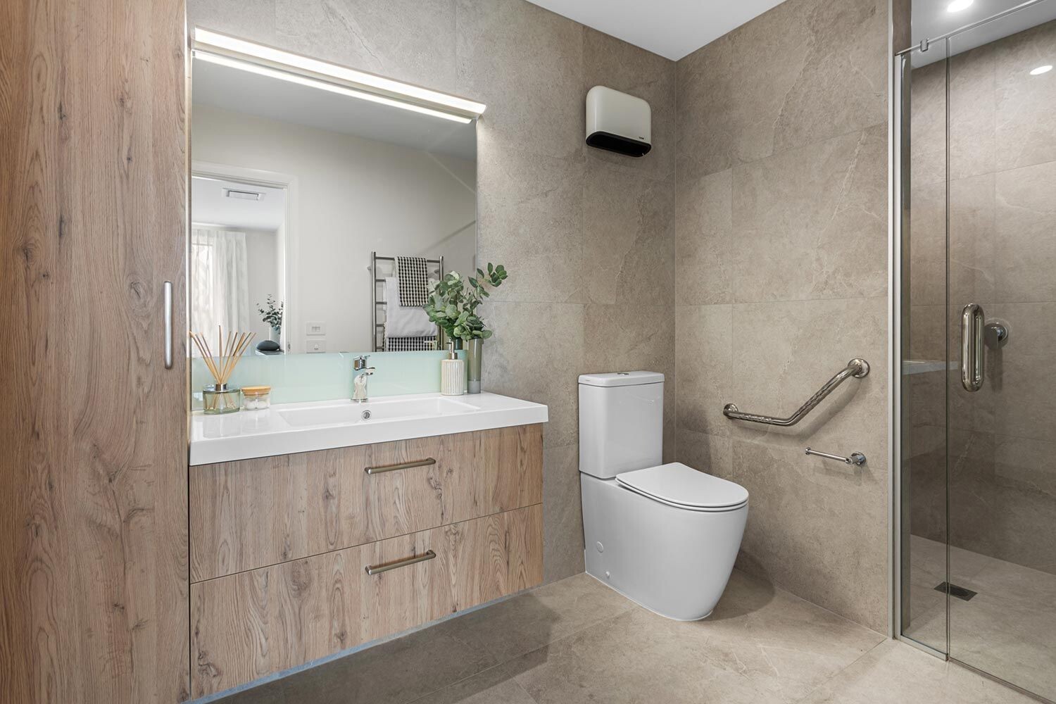 property carousel image 7