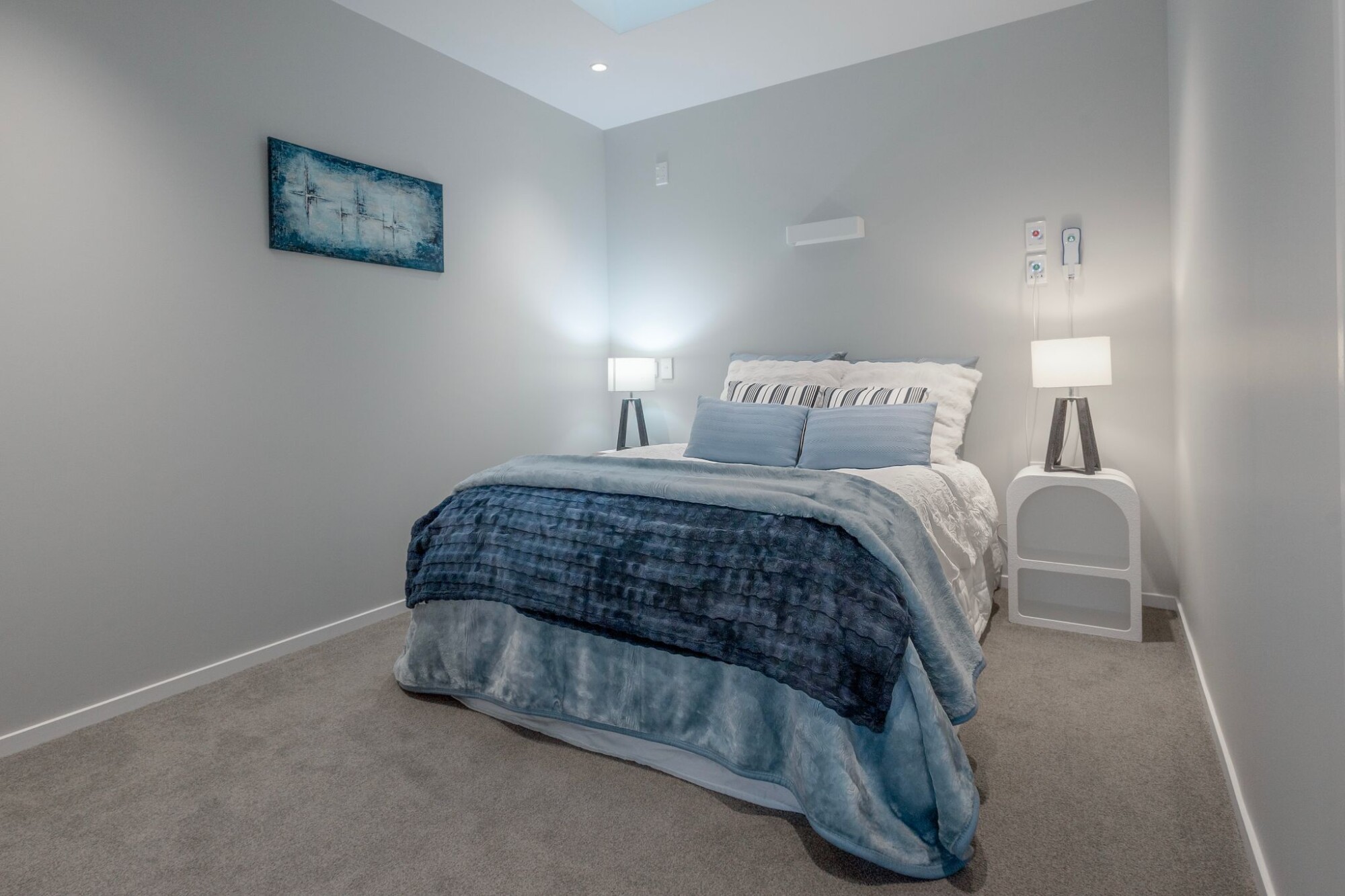 property carousel image 4