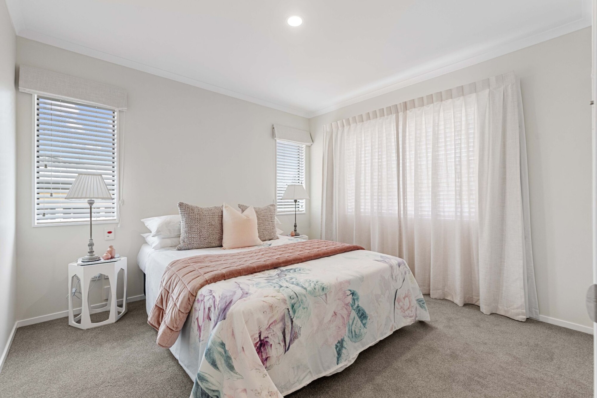 property carousel image 5