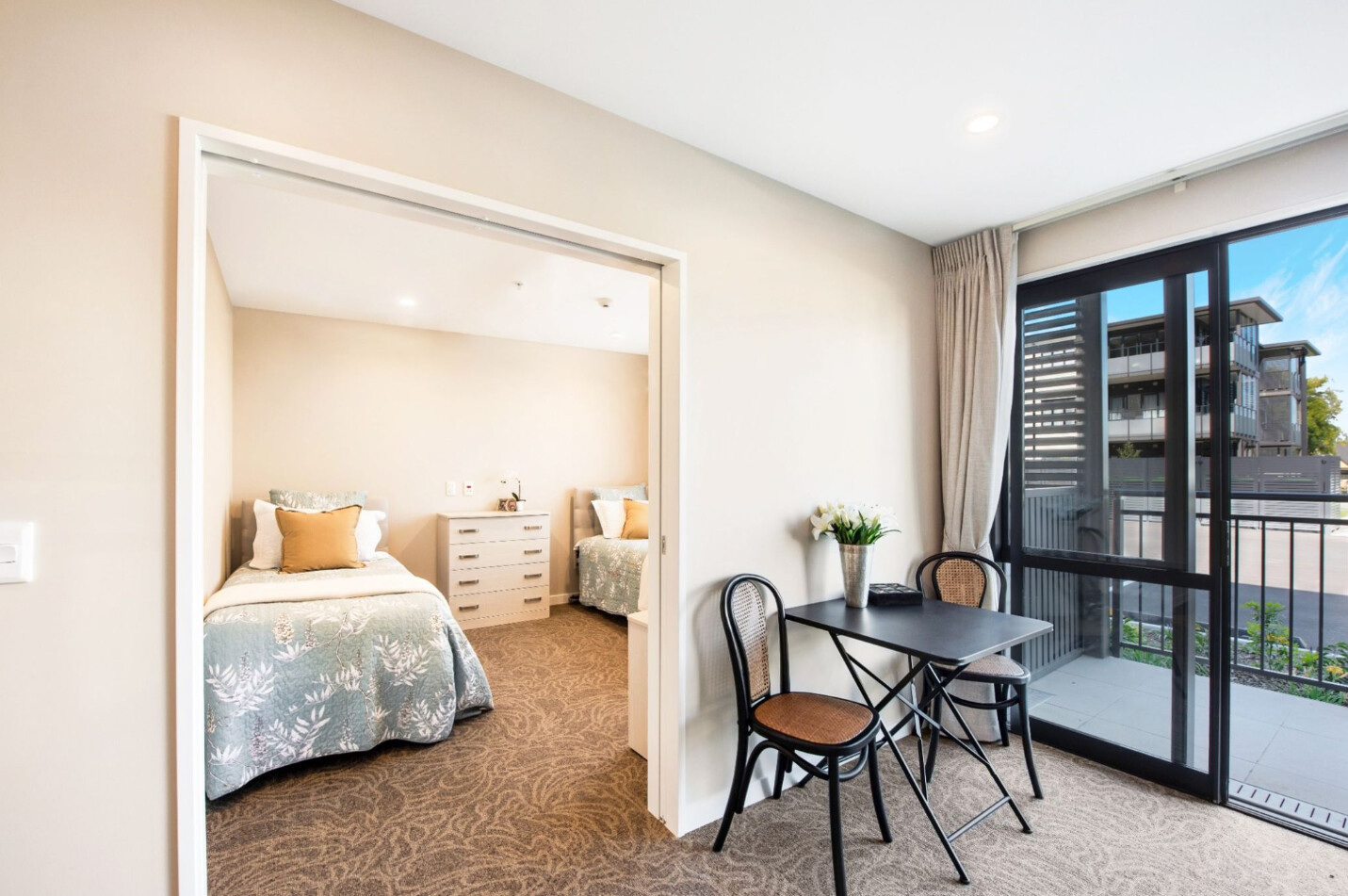 property carousel image 6