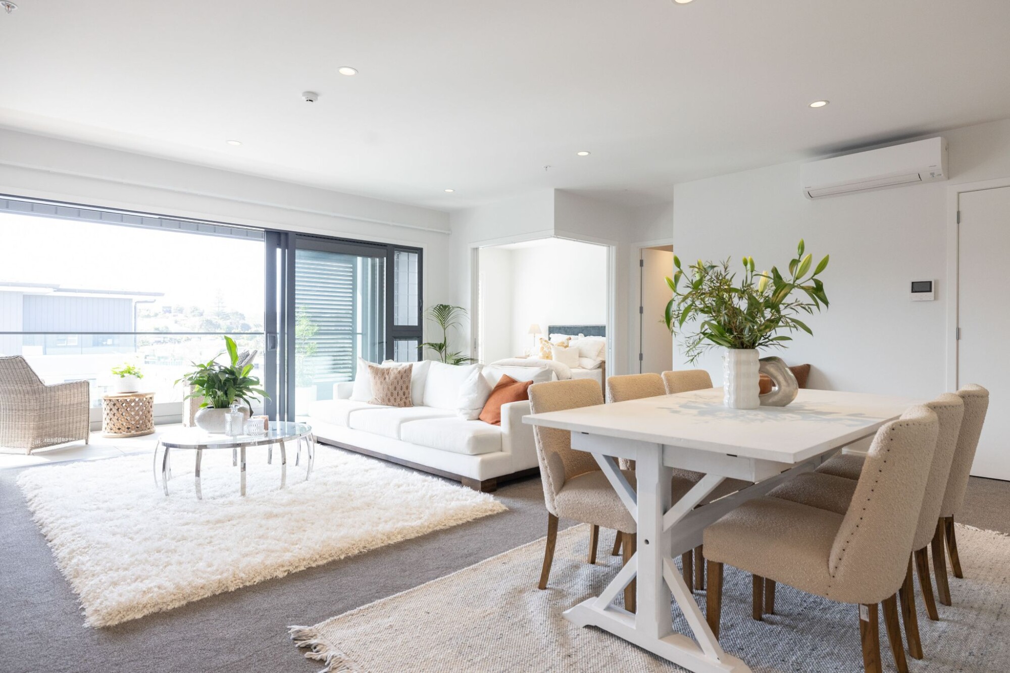 property carousel image 11