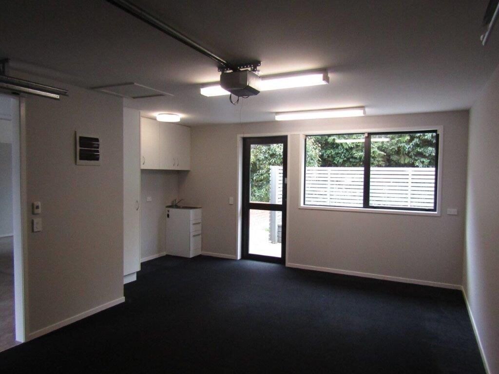property carousel image 15