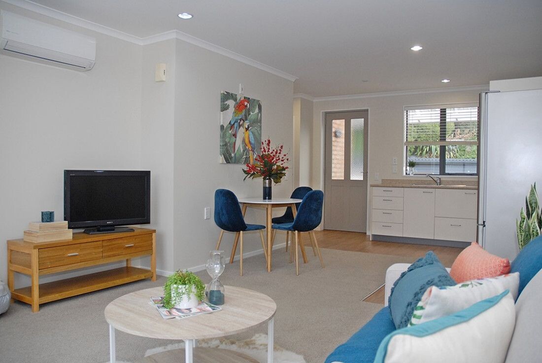 property carousel image 3