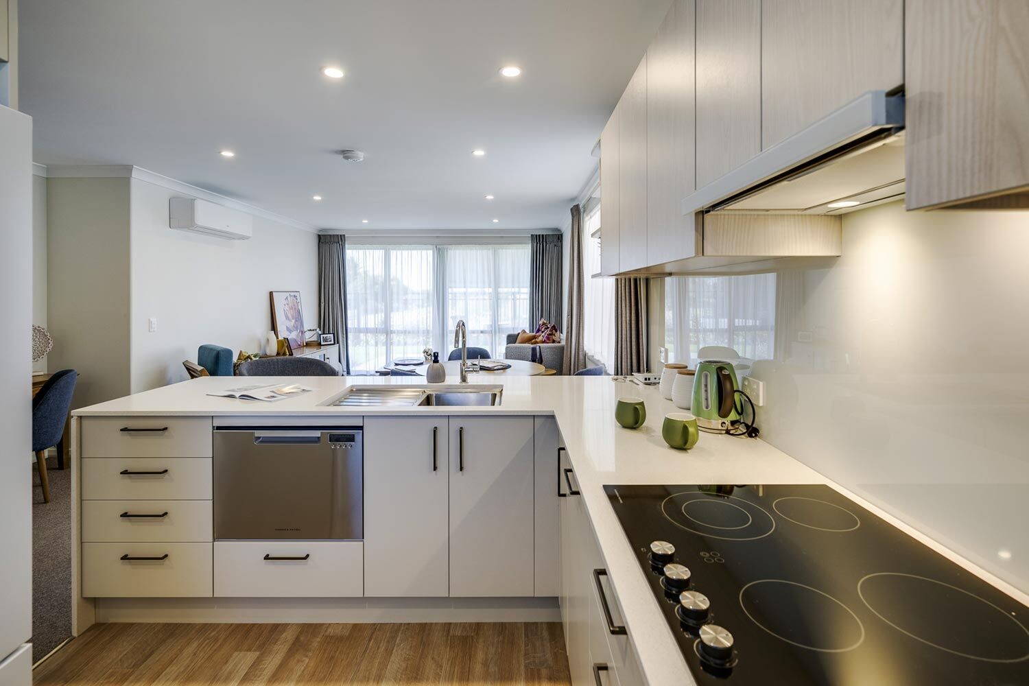 property carousel image 4