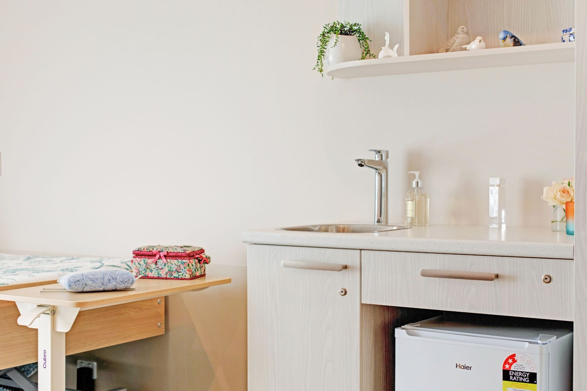 property carousel image 3