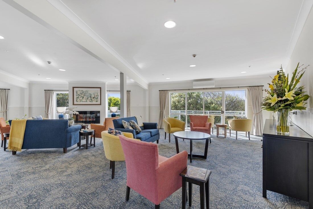 property carousel image 8