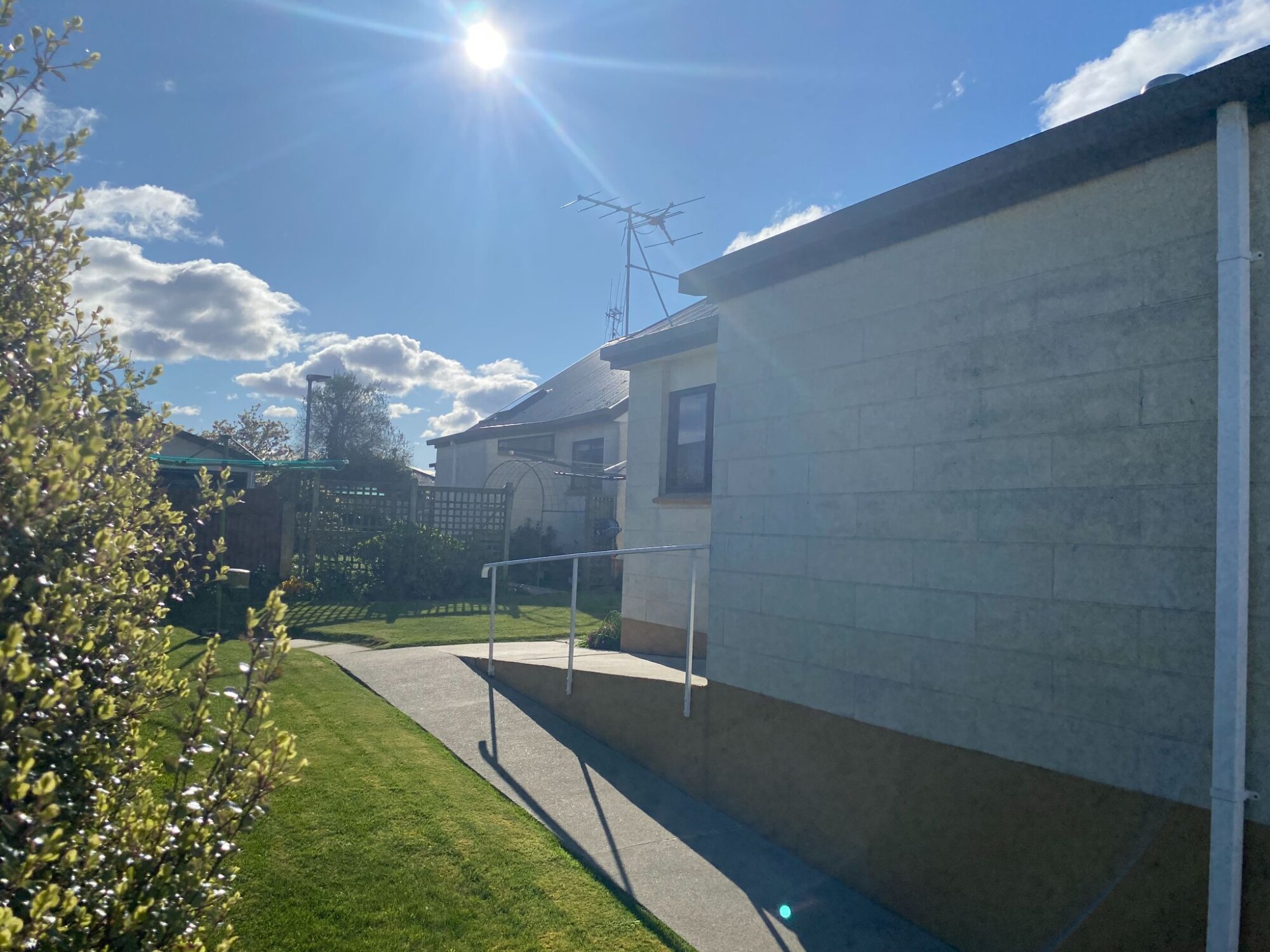 property carousel image 7