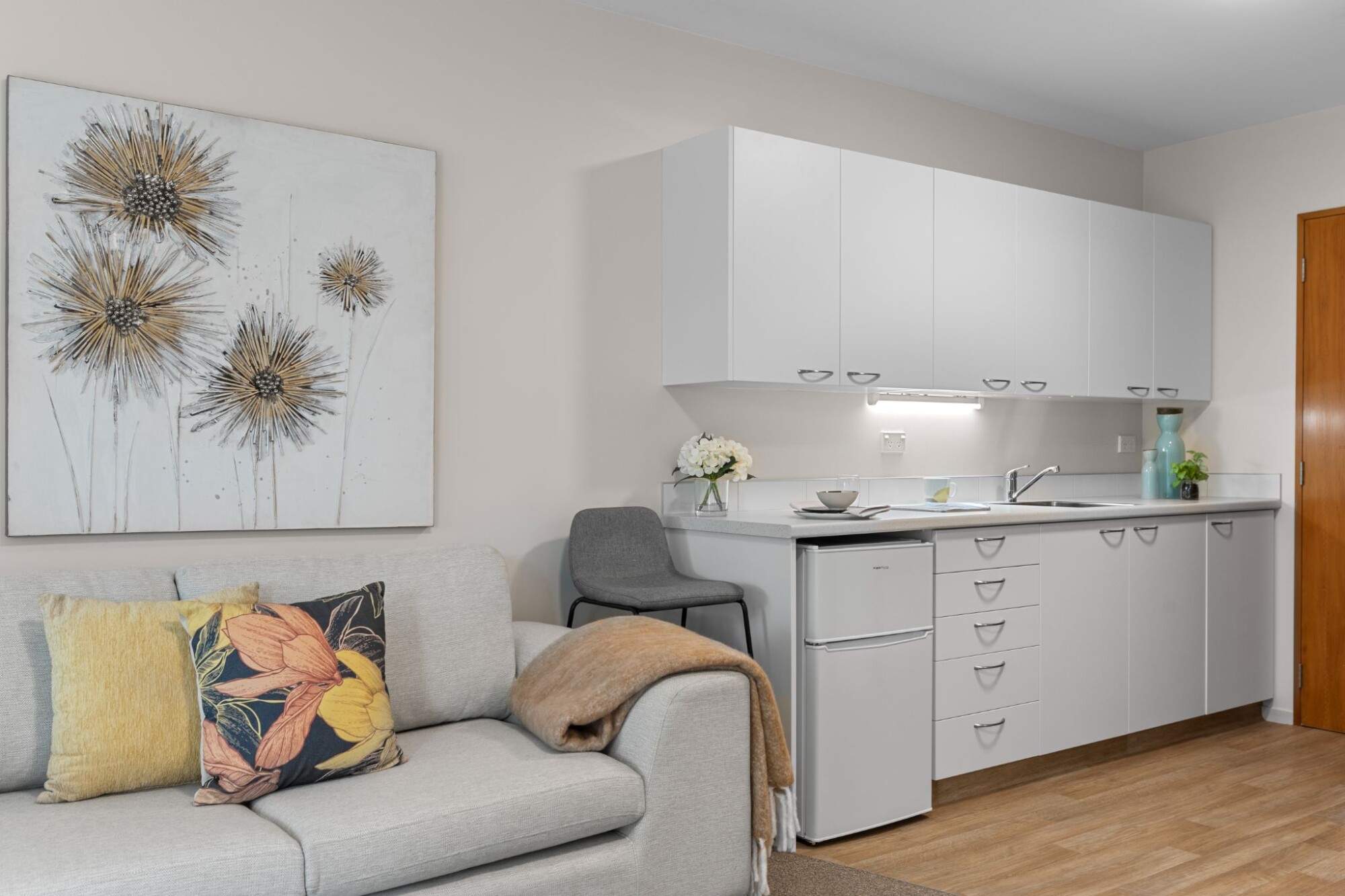 property carousel image 2