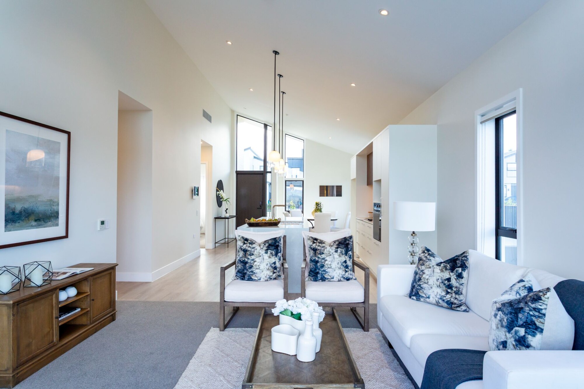 property carousel image 5