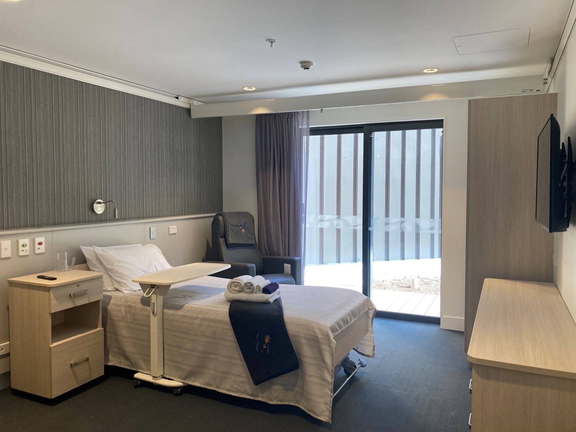 Edgewater Village Metlifecare Care Home Auckland Hospital