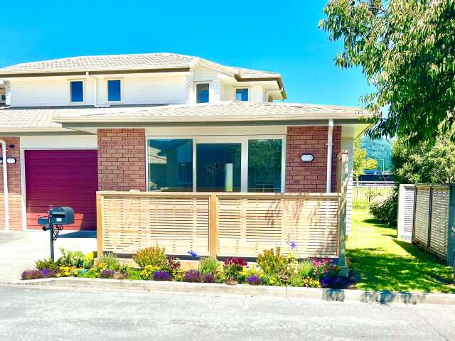 Primary photo of Summerset at the Course