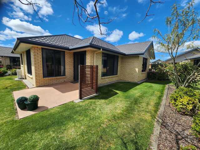 Primary photo of Richmond Villas