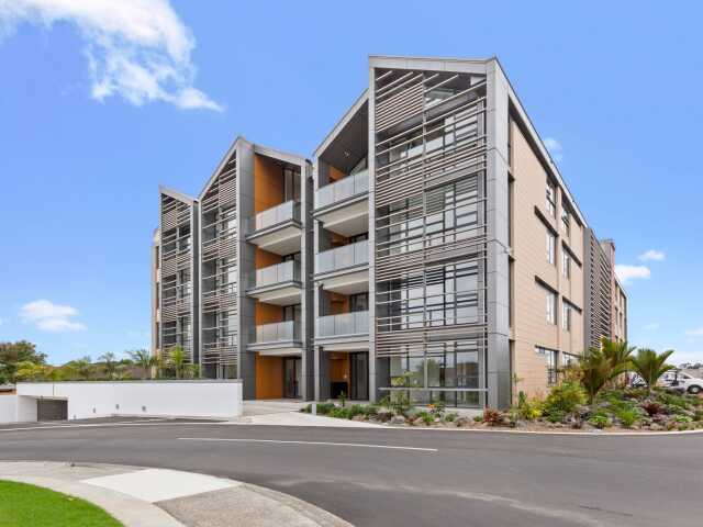 Primary photo of Pakuranga Park Village