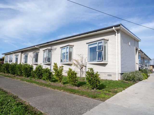 Primary photo of Lonsdale Total Care Centre