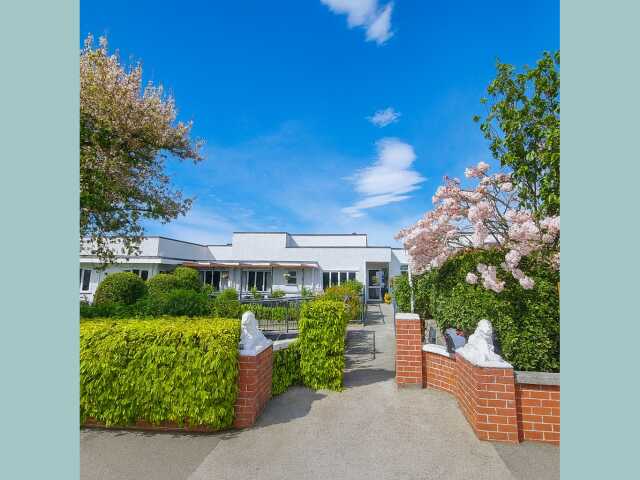 Primary photo of Woburn Waipukurau