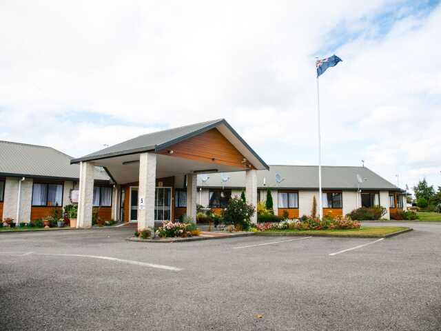 Primary photo of Radius Peppertree